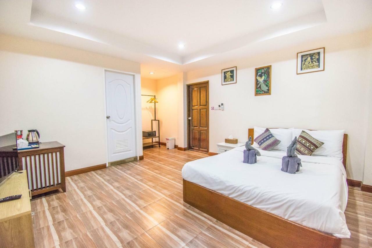 Peng Jai Hotel Chiang Mai Buitenkant foto